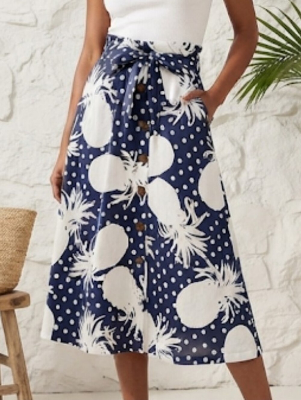 Ann Taylor Navy and White Pineapple Print Skater Skirt with Front Buttons